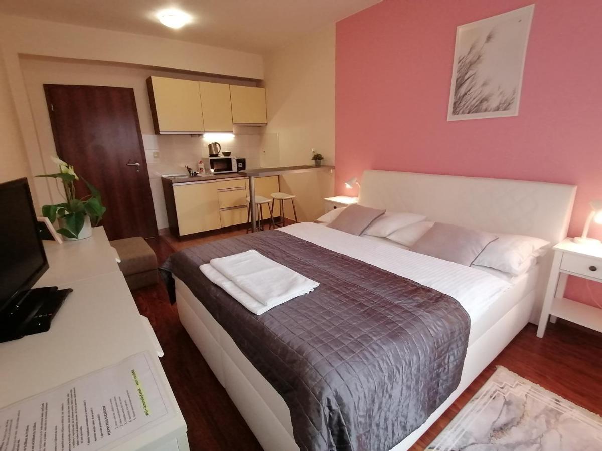 Kamzik Donovaly Apartmany A Studia ภายนอก รูปภาพ
