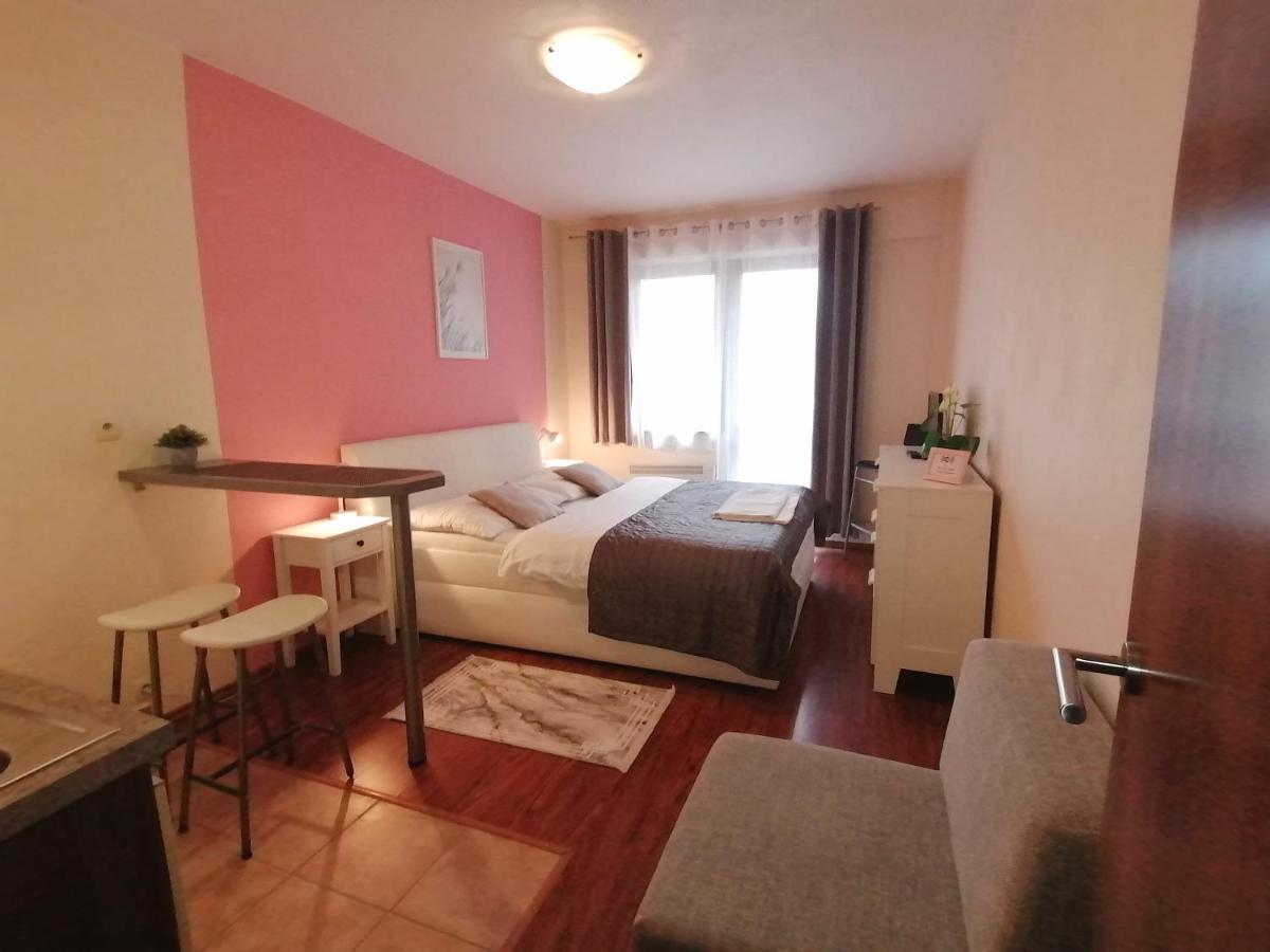 Kamzik Donovaly Apartmany A Studia ภายนอก รูปภาพ