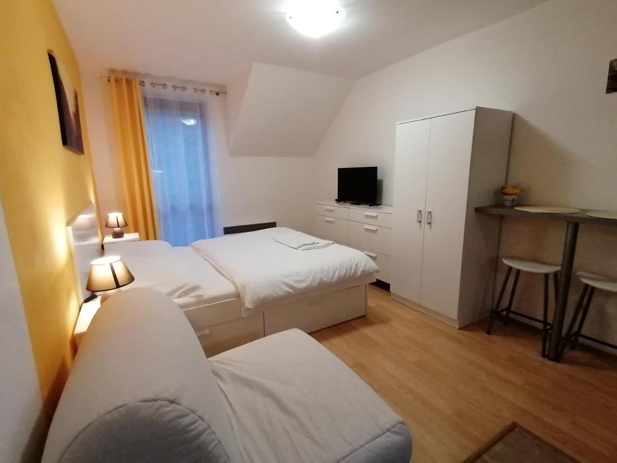Kamzik Donovaly Apartmany A Studia ภายนอก รูปภาพ